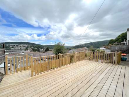 2 Bedroom Semi-Detached, Graig Street, Pontypridd