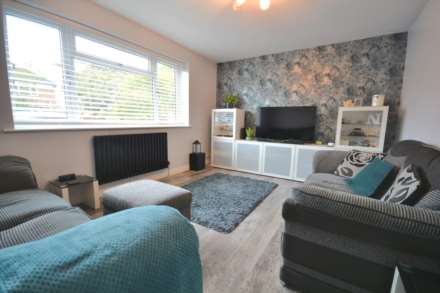 Seabroke Avenue, Rugby, Image 2
