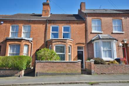 3 Bedroom Terrace, Claremont Road, Rugby Town Centre