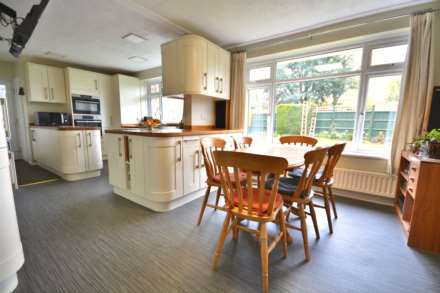 Old Rectory Close, Churchover, Image 3