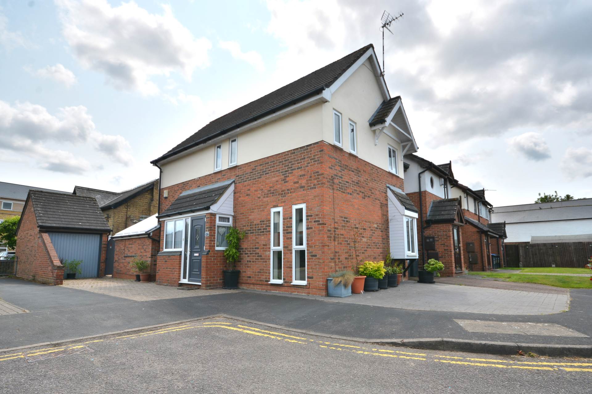 Pennington Mews, Rugby Town Centre, Image 1