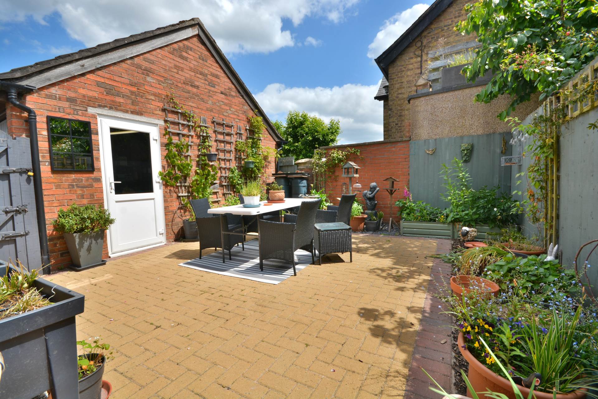 Pennington Mews, Rugby Town Centre, Image 4