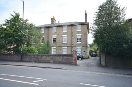 Hillmorton Road, Rugby Town Centre, Image 1
