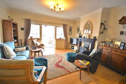 Crick Road, Hillmorton, Image 4