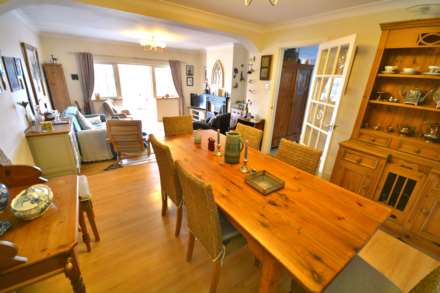 Crick Road, Hillmorton, Image 5