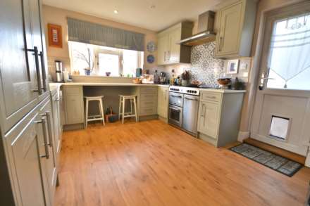 Crick Road, Hillmorton, Image 9