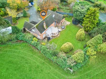 Manor Lane, Clifton Upon Dunsmore, Image 1