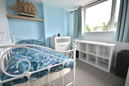 Dickens Road, Hillside, Image 12