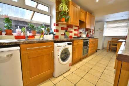 Dickens Road, Hillside, Image 9