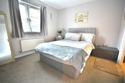 Mica Close, Rugby Town Centre, Image 8