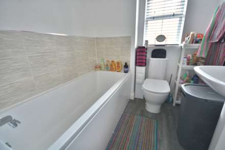 Blue Pool Vale, Bishops Itchington, Southam, Image 15