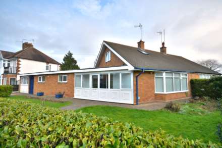 2 Bedroom Semi-Detached Bungalow, Percival Road, Hillmorton
