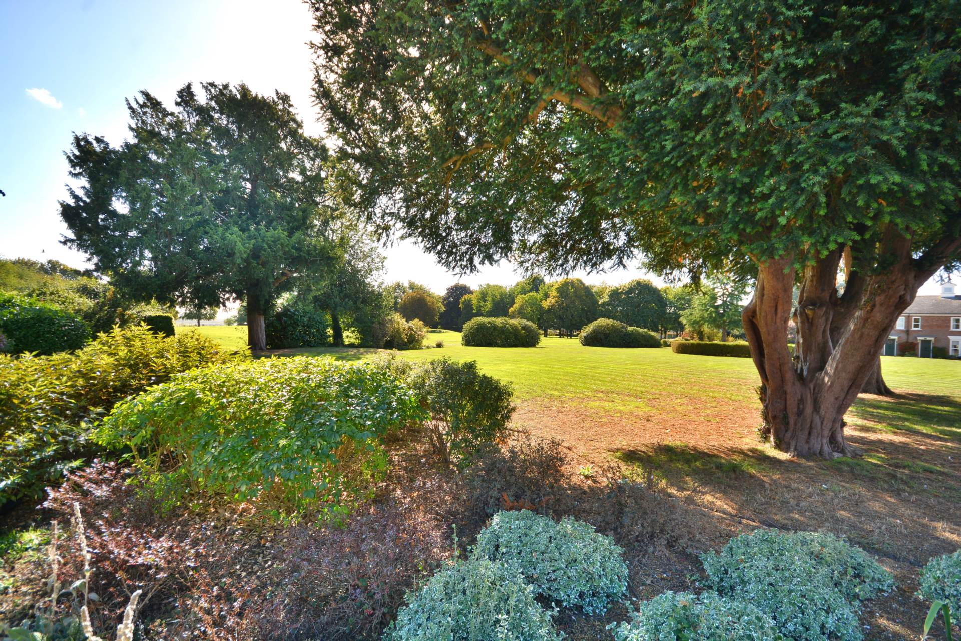 Dunchurch Hall, Dunchurch, Image 20