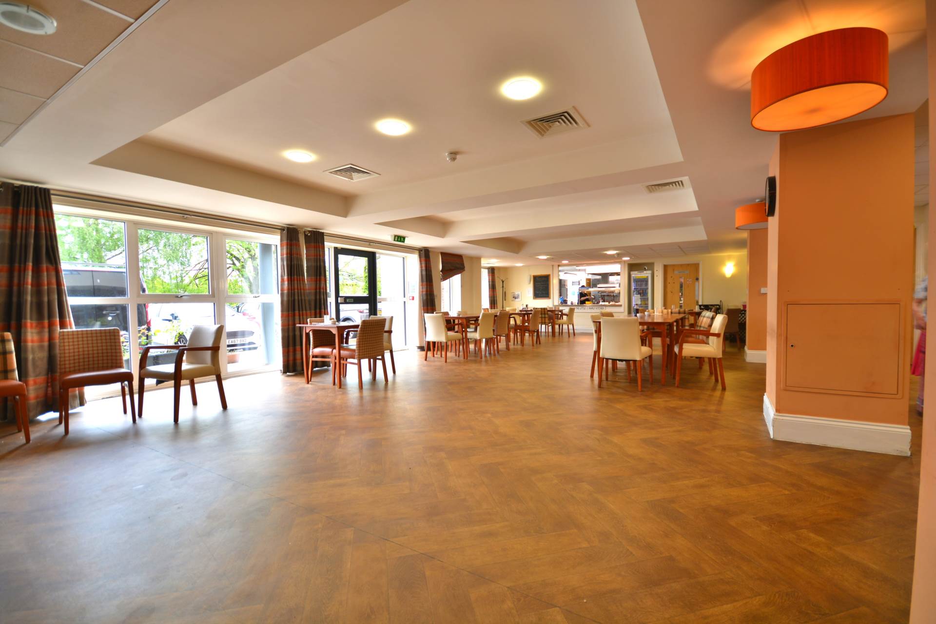Webb Ellis Court, Pettifer Crescent, Image 10