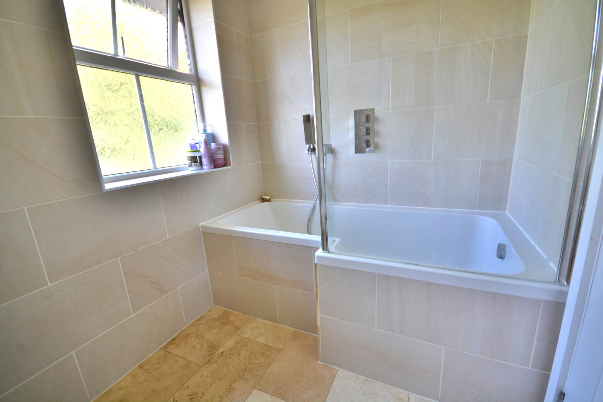 Hazelwood Close, Dunchurch, Image 13