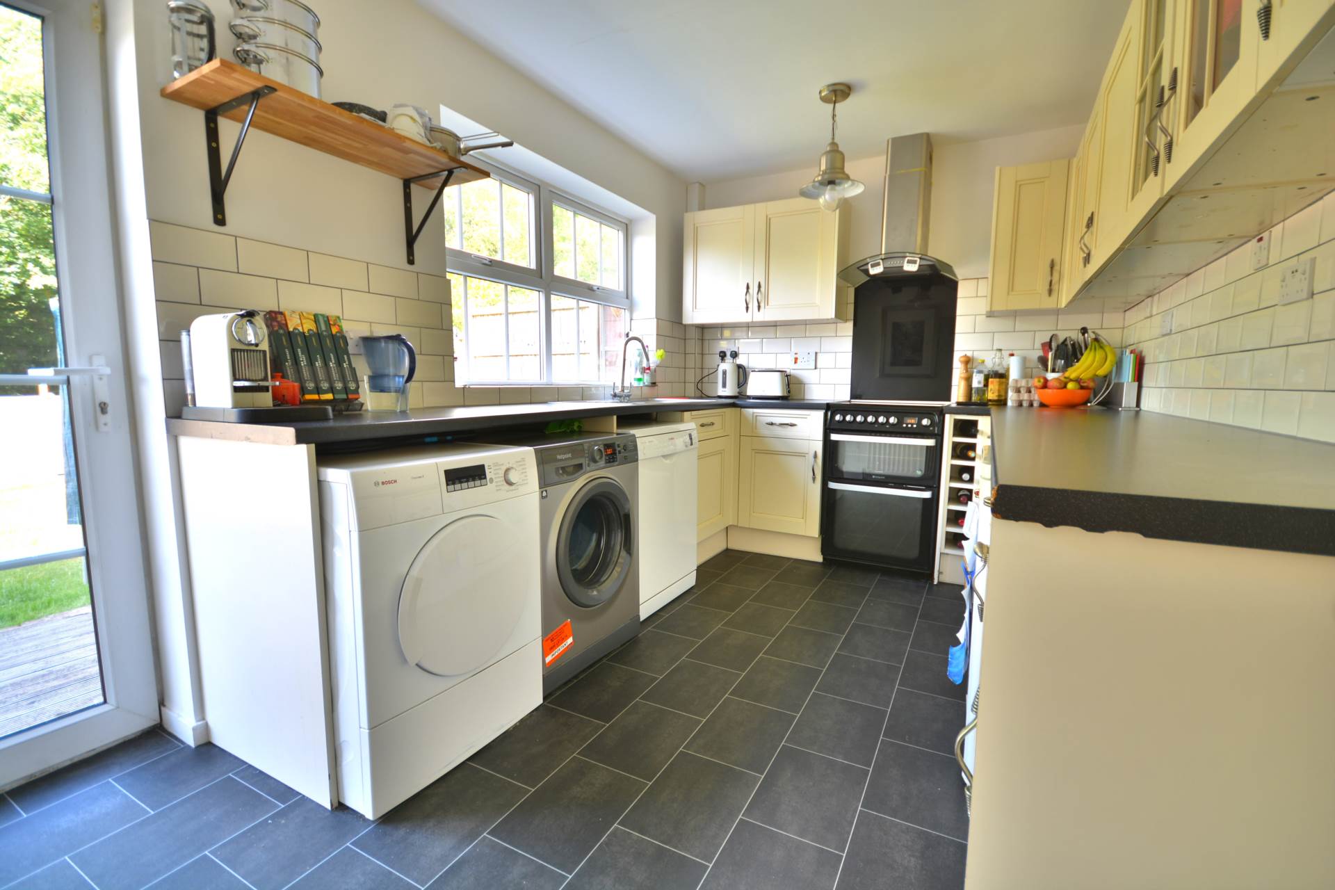Hazelwood Close, Dunchurch, Image 3