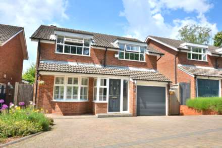 Hazelwood Close, Dunchurch, Image 1