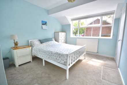 Hazelwood Close, Dunchurch, Image 10