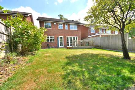 Hazelwood Close, Dunchurch, Image 4