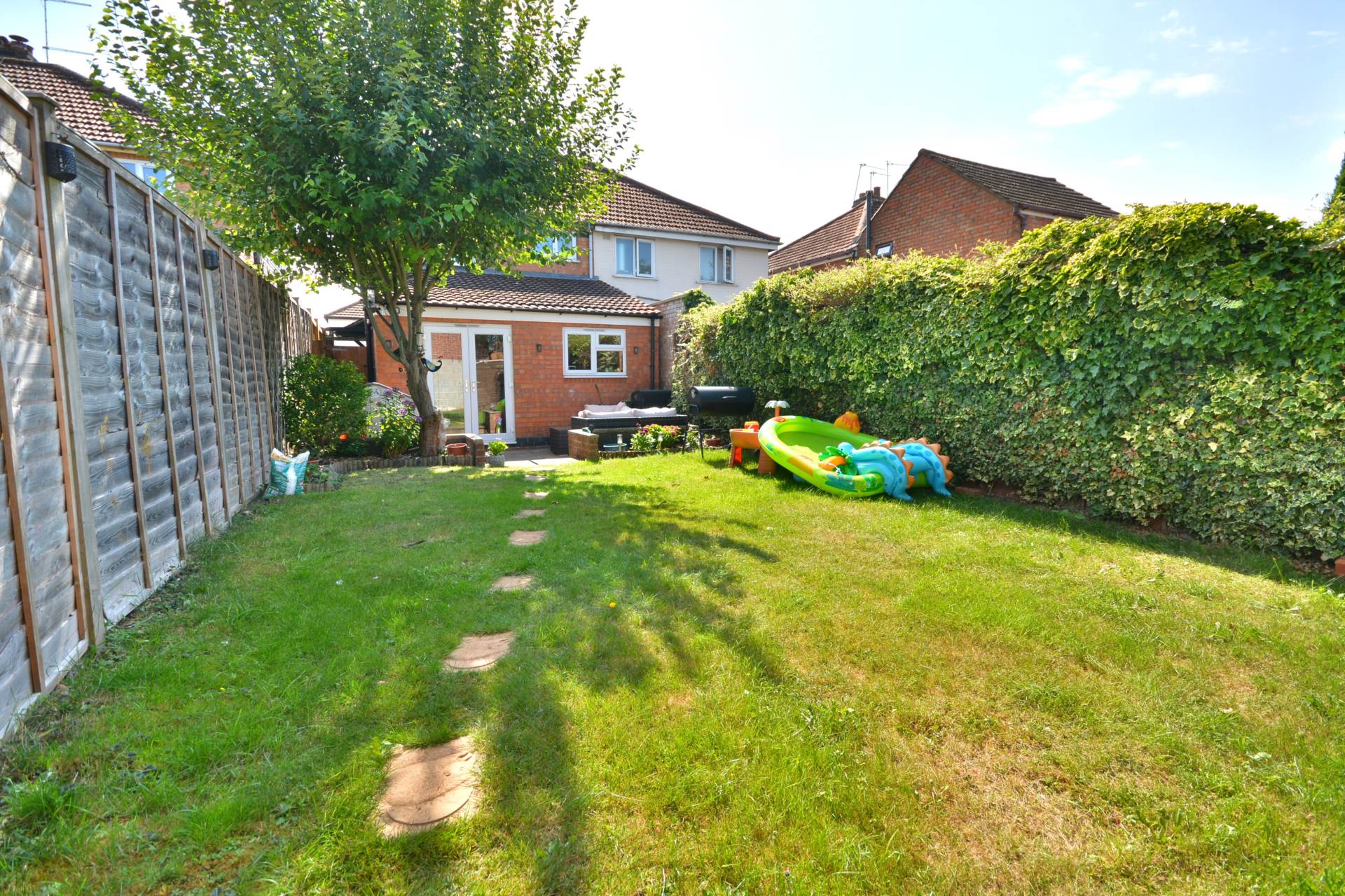 Naseby Road, Southfields, Image 16