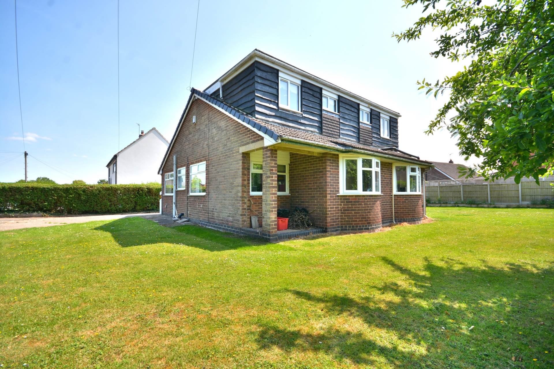 Livingstone Avenue, Long Lawford, Image 21