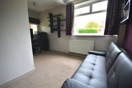 Livingstone Avenue, Long Lawford, Image 11