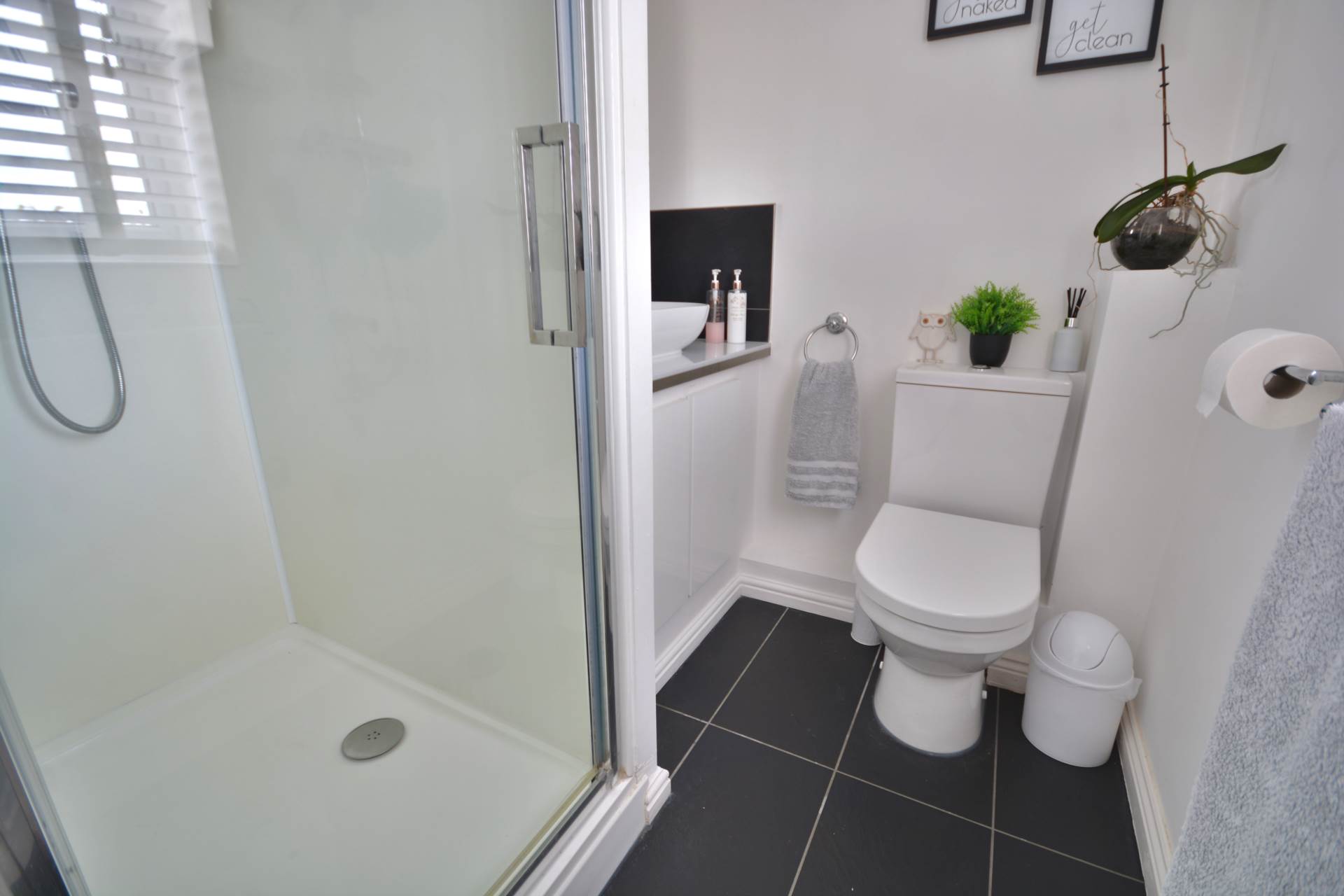 Permian Close, Waterside, Image 13