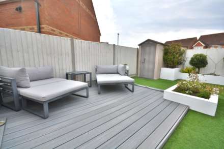 Permian Close, Waterside, Image 20