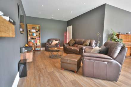 Crick Road, Hillmorton, Image 15
