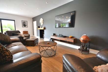 Crick Road, Hillmorton, Image 16