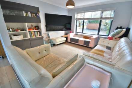 Crick Road, Hillmorton, Image 10