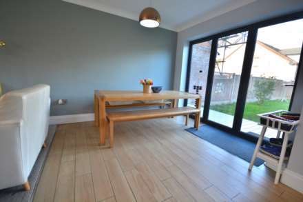Crick Road, Hillmorton, Image 4
