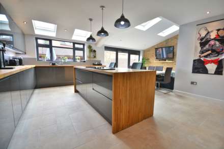 Dunsmore Avenue, Hillmorton, Image 2