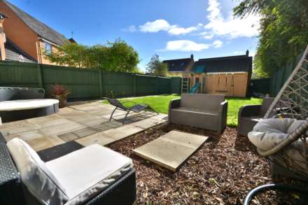 Crackthorne Drive, Coton Meadows, Image 25