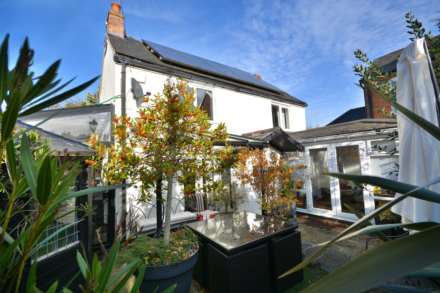 Church Walk, Thurlaston, Image 25