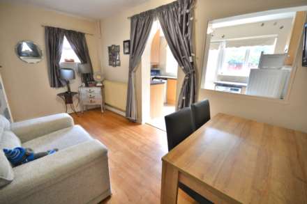 Tower Road, Southfields, Image 3