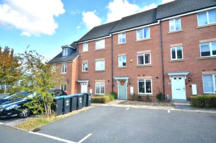 Property For Sale Nickleby Close, Butterfield Gardens, Rugby