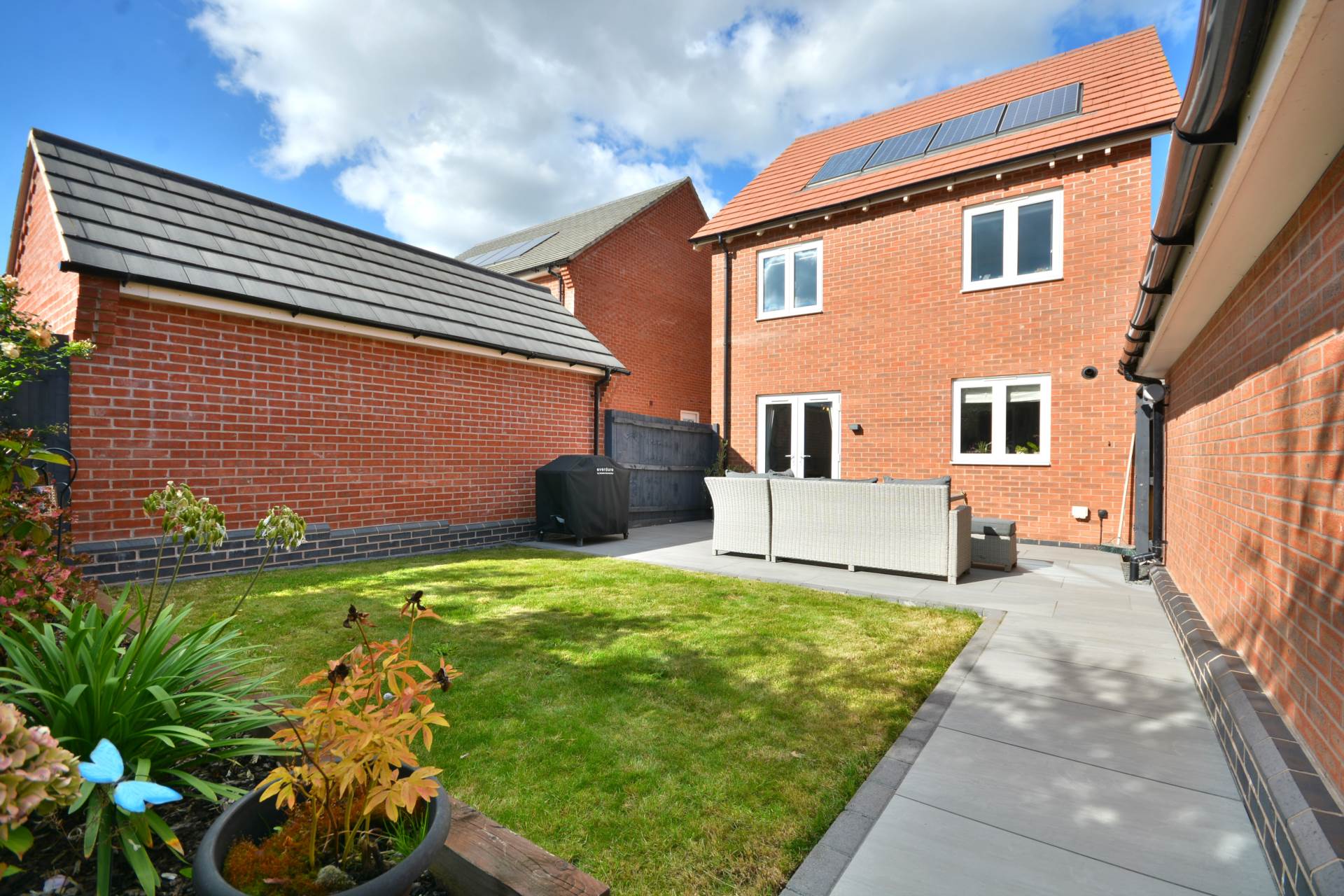Milnerton Close, Houlton, Image 22
