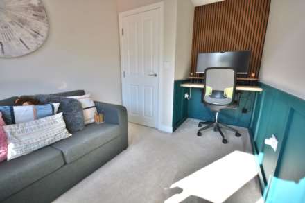Milnerton Close, Houlton, Image 16