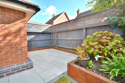 Milnerton Close, Houlton, Image 21