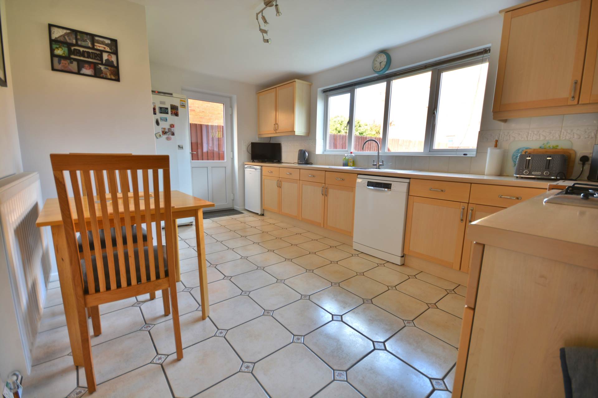 Noble Drive, Cawston, Image 3