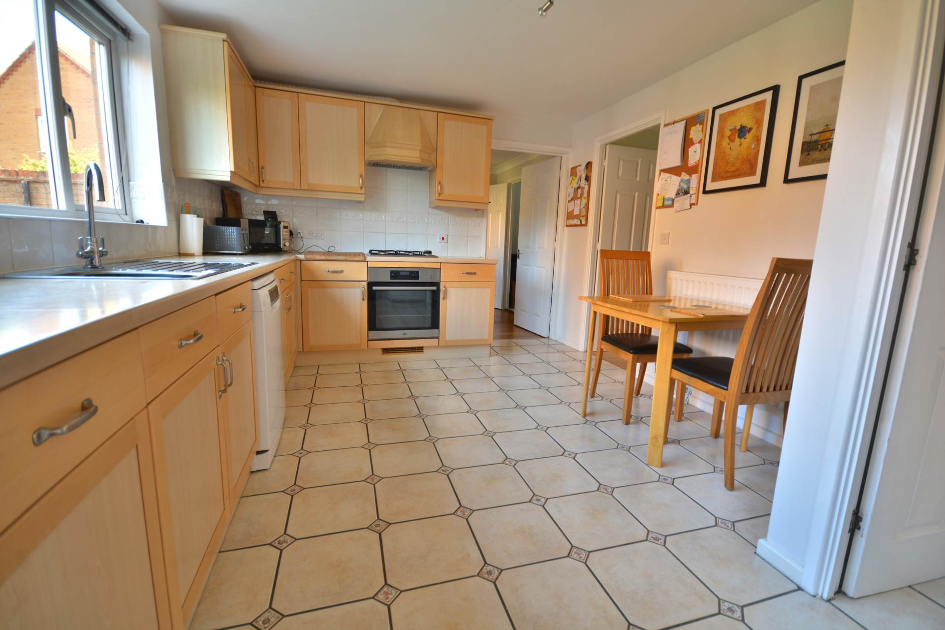 Noble Drive, Cawston, Image 7