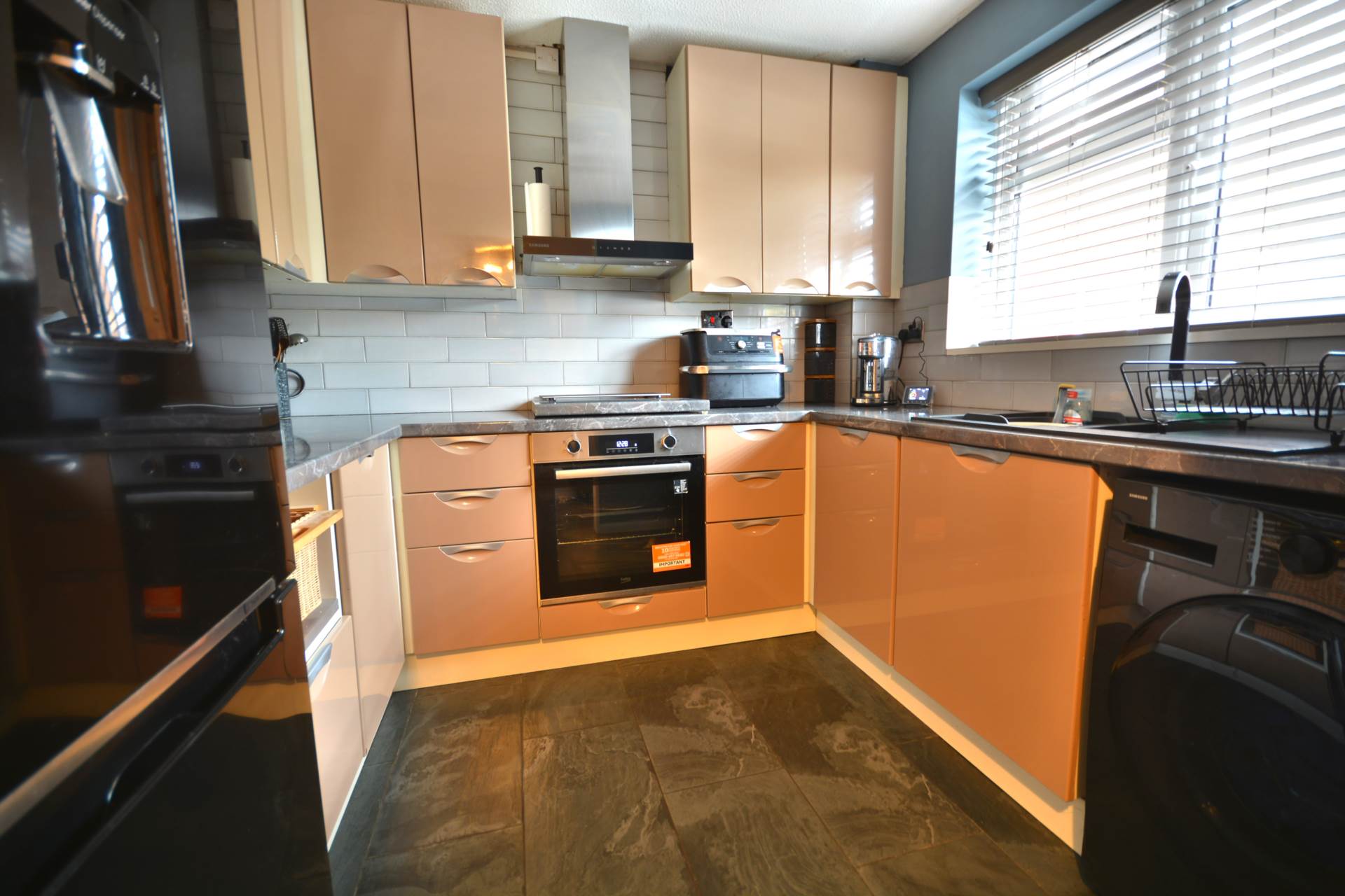 Lauderdale Close, Rugby, Image 6