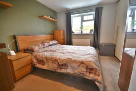 Lauderdale Close, Rugby, Image 7