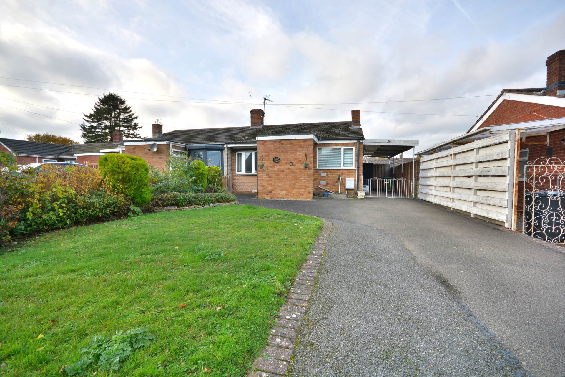 Falstaff Drive, Woodlands, Image 14