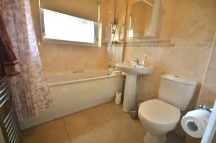 Falstaff Drive, Woodlands, Image 11