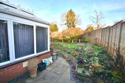 Watford Road, Crick, Image 19