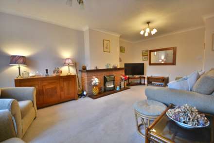 Watford Road, Crick, Image 6