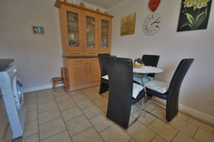 Watford Road, Crick, Image 9