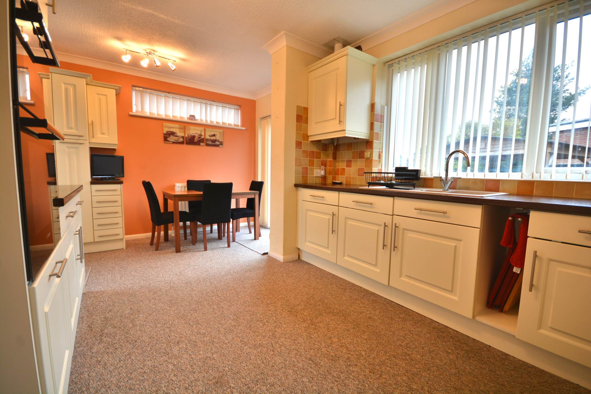 Harrison Close, Hillmorton, Image 2